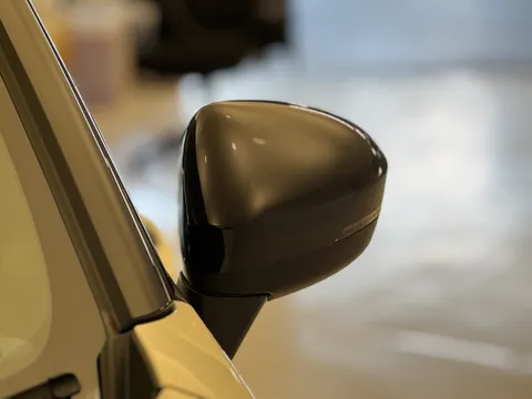 DN71RTZ Nissan Juke 1.0 DiG-T 114 N-Connecta 5dr Thumbnail #32