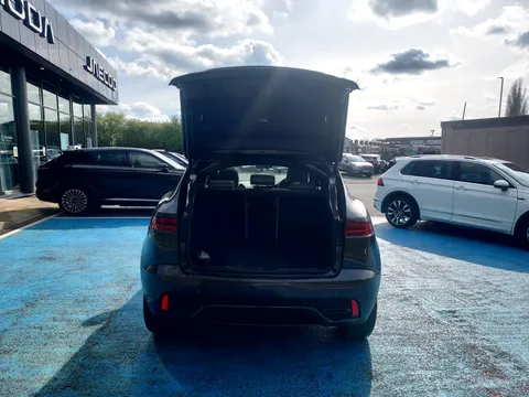 DK71PHZ Jaguar E-Pace 2.0 D200 R-Dynamic SE 5dr Auto Thumbnail #10