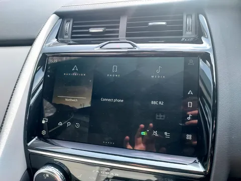 DK71PHZ Jaguar E-Pace 2.0 D200 R-Dynamic SE 5dr Auto Thumbnail #25