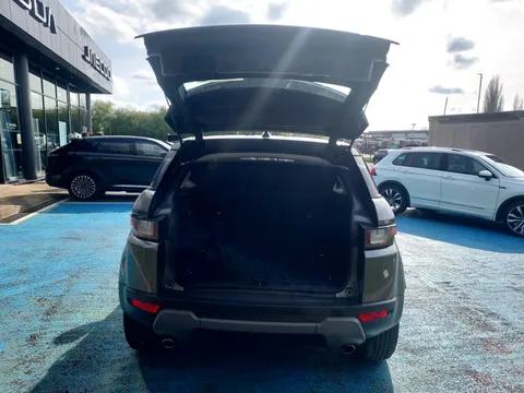 SD66NJZ Land Rover Range Rover Evoque 2.0 TD4 SE Tech 5dr Auto Thumbnail #31