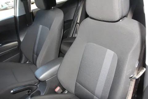 ML24NWR Hyundai i20 1.0T GDi Premium 5dr Thumbnail #6