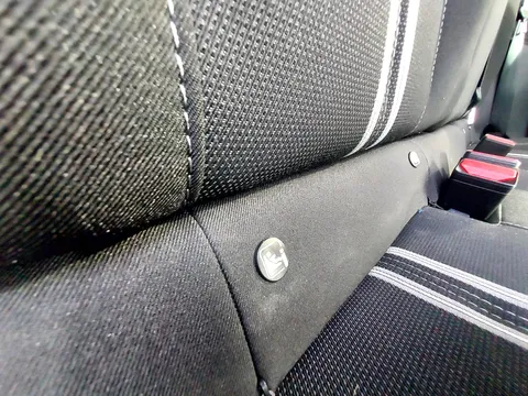 SD24YHS Vauxhall Corsa 1.2 GS 5dr Thumbnail #16