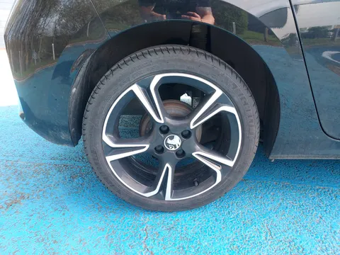 SD24YHS Vauxhall Corsa 1.2 GS 5dr Thumbnail #17