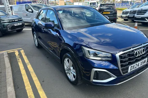 DX24XHM Audi Q2 30 TFSI Sport 5dr Thumbnail #31