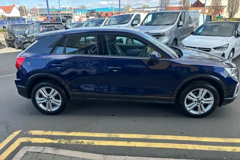 DX24XHM Audi Q2 30 TFSI Sport 5dr Thumbnail #33