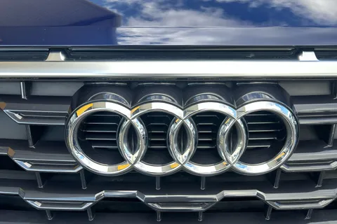 DX24XHM Audi Q2 30 TFSI Sport 5dr Thumbnail #35