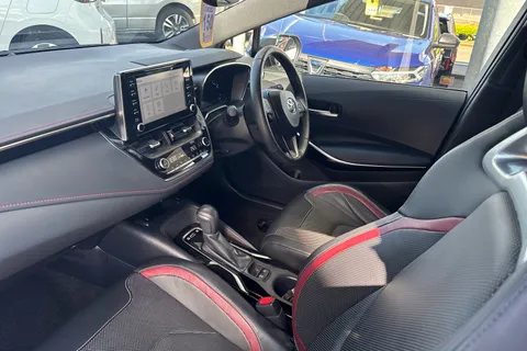 LS21VCV Toyota Corolla 1.8 VVT-i Hybrid Excel 5dr CVT Thumbnail #4