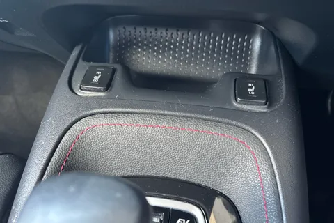 LS21VCV Toyota Corolla 1.8 VVT-i Hybrid Excel 5dr CVT Thumbnail #16