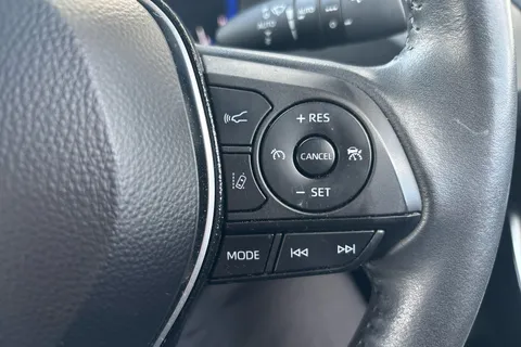 LS21VCV Toyota Corolla 1.8 VVT-i Hybrid Excel 5dr CVT Thumbnail #18