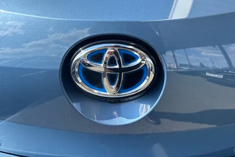 LS21VCV Toyota Corolla 1.8 VVT-i Hybrid Excel 5dr CVT Thumbnail #28