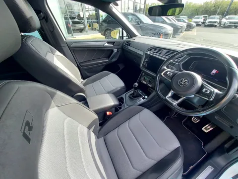WJ20KBU Volkswagen Tiguan 1.5 TSi EVO 150 SEL 5dr DSG Thumbnail #11