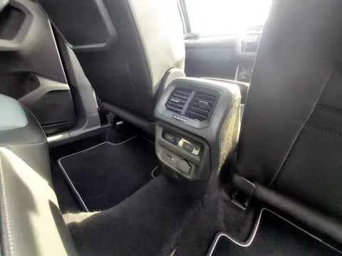 WJ20KBU Volkswagen Tiguan 1.5 TSi EVO 150 SEL 5dr DSG Thumbnail #20