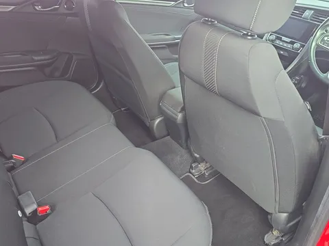 14 of 19 for Honda Civic 1.0 VTEC Turbo 126 SR 5dr