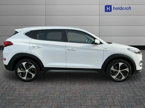 DU17EOX Hyundai Tucson 1.7 CRDi Blue Drive Sport Edition 5dr 2WD Thumbnail #6