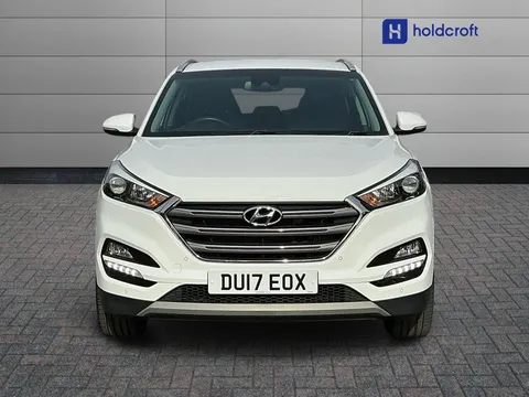 DU17EOX Hyundai Tucson 1.7 CRDi Blue Drive Sport Edition 5dr 2WD Thumbnail #3