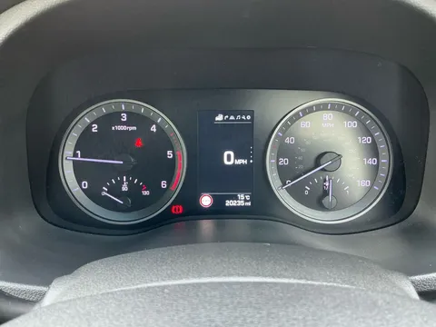 DU17EOX Hyundai Tucson 1.7 CRDi Blue Drive Sport Edition 5dr 2WD Thumbnail #15