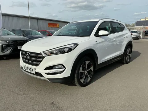 DU17EOX Hyundai Tucson 1.7 CRDi Blue Drive Sport Edition 5dr 2WD Thumbnail #8
