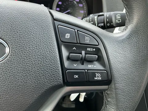 DU17EOX Hyundai Tucson 1.7 CRDi Blue Drive Sport Edition 5dr 2WD Thumbnail #28