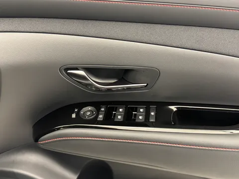 DX26XLE Hyundai Tucson 1.6T 150 N Line 5dr Thumbnail #24