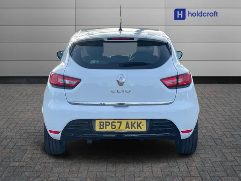 8 of 32 for Renault Clio 0.9 TCE 90 Dynamique Nav 5dr