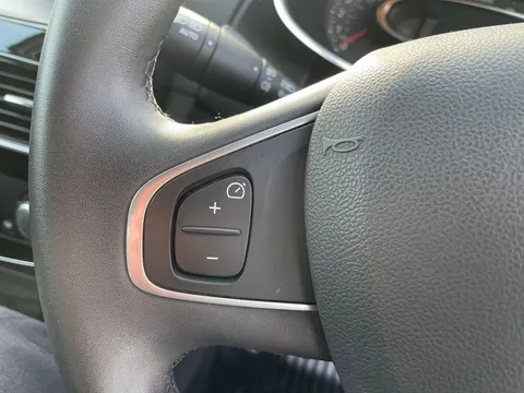 22 of 32 for Renault Clio 0.9 TCE 90 Dynamique Nav 5dr