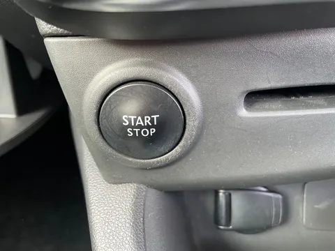 32 of 32 for Renault Clio 0.9 TCE 90 Dynamique Nav 5dr