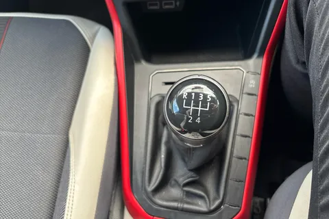 BW68YXA Volkswagen Polo 1.0 TSI 95 Beats 5dr Thumbnail #15