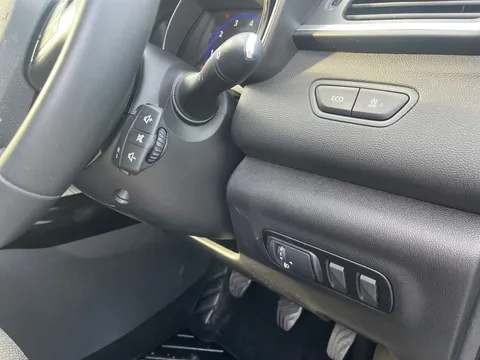 BD22WCU Renault Kadjar 1.3 TCE Equilibre 5dr Thumbnail #18
