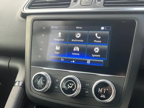 BD22WCU Renault Kadjar 1.3 TCE Equilibre 5dr Thumbnail #11