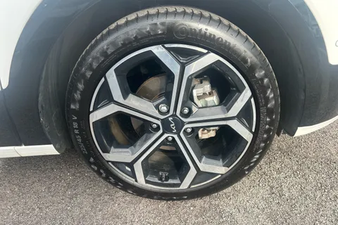 DV75LJA Kia Niro 1.6 GDi 136 Hybrid Aspire 5dr DCT Thumbnail #10