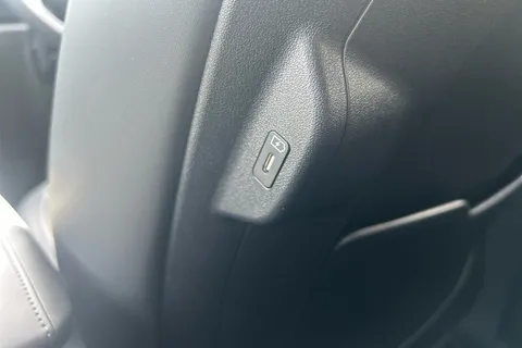 DV75LJA Kia Niro 1.6 GDi 136 Hybrid Aspire 5dr DCT Thumbnail #16