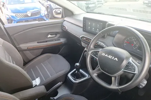 BD23AYU Dacia Sandero Stepway 1.0 TCe Expression 5dr Thumbnail #13