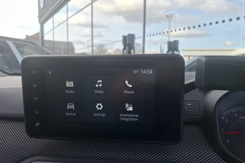 BD23AYU Dacia Sandero Stepway 1.0 TCe Expression 5dr Thumbnail #33