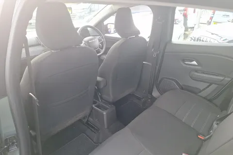 BD23AYU Dacia Sandero Stepway 1.0 TCe Expression 5dr Thumbnail #41