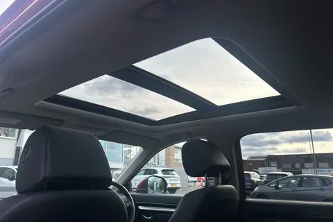 DK74OMV Honda CR-V 2.0 eHEV Advance 5dr eCVT Thumbnail #16