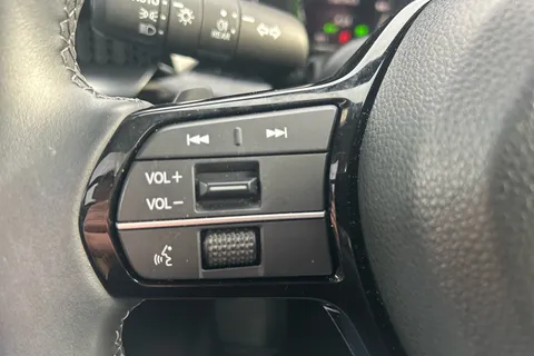 DK74OMV Honda CR-V 2.0 eHEV Advance 5dr eCVT Thumbnail #28