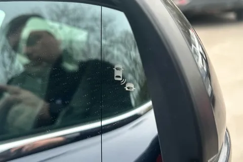 DK19SZO Honda CR-V 1.5 VTEC Turbo SR 5dr Thumbnail #18