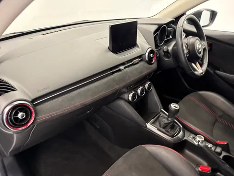 DY73THG Mazda Mazda2 1.5 e-Skyactiv G MHEV Homura Aka 5dr Thumbnail #15