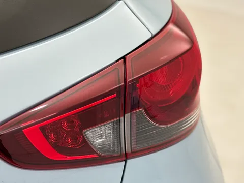 DY73THG Mazda Mazda2 1.5 e-Skyactiv G MHEV Homura Aka 5dr Thumbnail #39