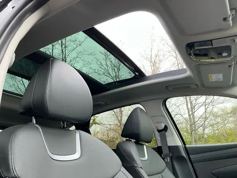 EN25TFZ Hyundai Tucson 1.6T Plug-in Hybrid Ultimate 5dr Auto Thumbnail #33