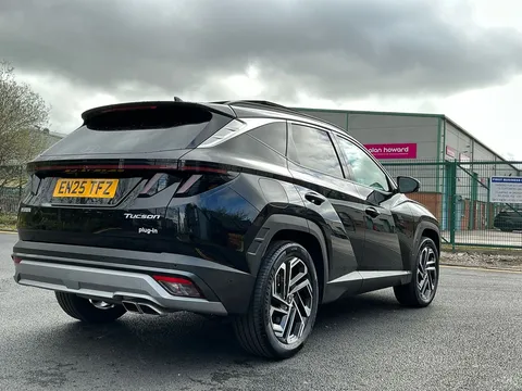 EN25TFZ Hyundai Tucson 1.6T Plug-in Hybrid Ultimate 5dr Auto Thumbnail #9