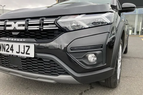 WN24JJZ Dacia Sandero Stepway 1.0 TCe Expression 5dr Thumbnail #33