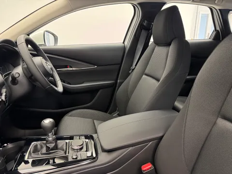 DS26JFO Mazda Cx-30 2.5 e-Skyactiv G MHEV [140] Centre-Line 5dr Thumbnail #17