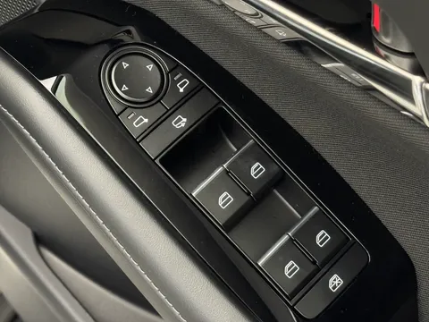 DS26JFO Mazda Cx-30 2.5 e-Skyactiv G MHEV [140] Centre-Line 5dr Thumbnail #25