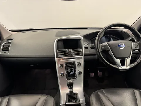 KV66PWX Volvo XC60 D5 [220] SE Lux Nav 5dr AWD Thumbnail #18