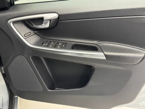 KV66PWX Volvo XC60 D5 [220] SE Lux Nav 5dr AWD Thumbnail #26