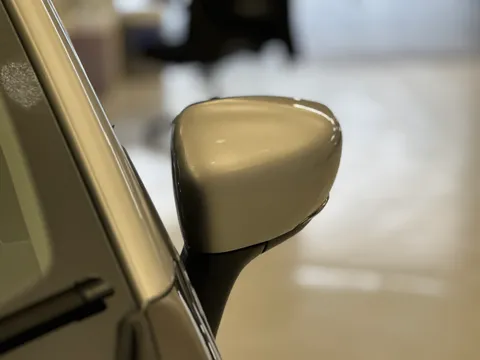 CY67GDZ Renault Captur 1.5 dCi 110 Signature S Nav 5dr Thumbnail #30