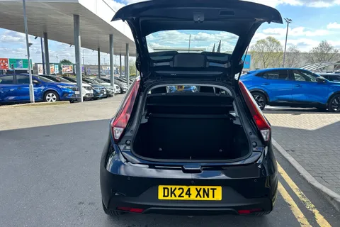 DK24XNT Mg Motor Uk Mg3 1.5 VTi-TECH Exclusive 5dr [Navigation] Thumbnail #23