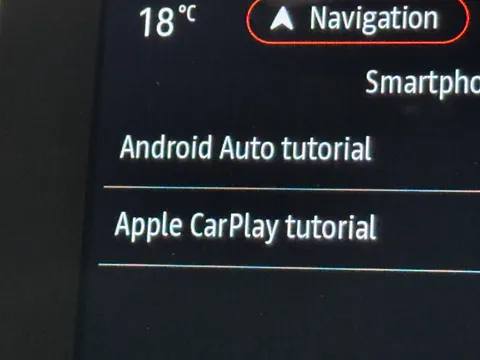 HN23BYB Renault Clio 1.0 TCe 90 RS Line 5dr Thumbnail #24