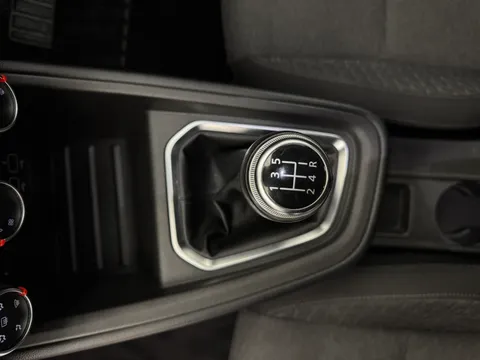 DX72SDZ Renault Clio 1.0 TCe 90 Iconic Edition 5dr Thumbnail #11